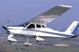 Learn to Fly Introductory Flight – 20 Minutes, Barrie, Ontario, Breakaway Experiences