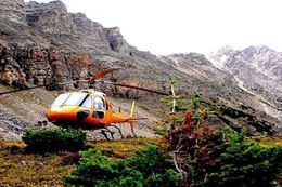 Rocky Mountains Helicopter Tour, Hiking, Breakaway Experiences