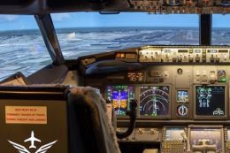 Learn to fly a Boeing 737 Jet and take off down the runway - Montreal Flight Simulator Experience
